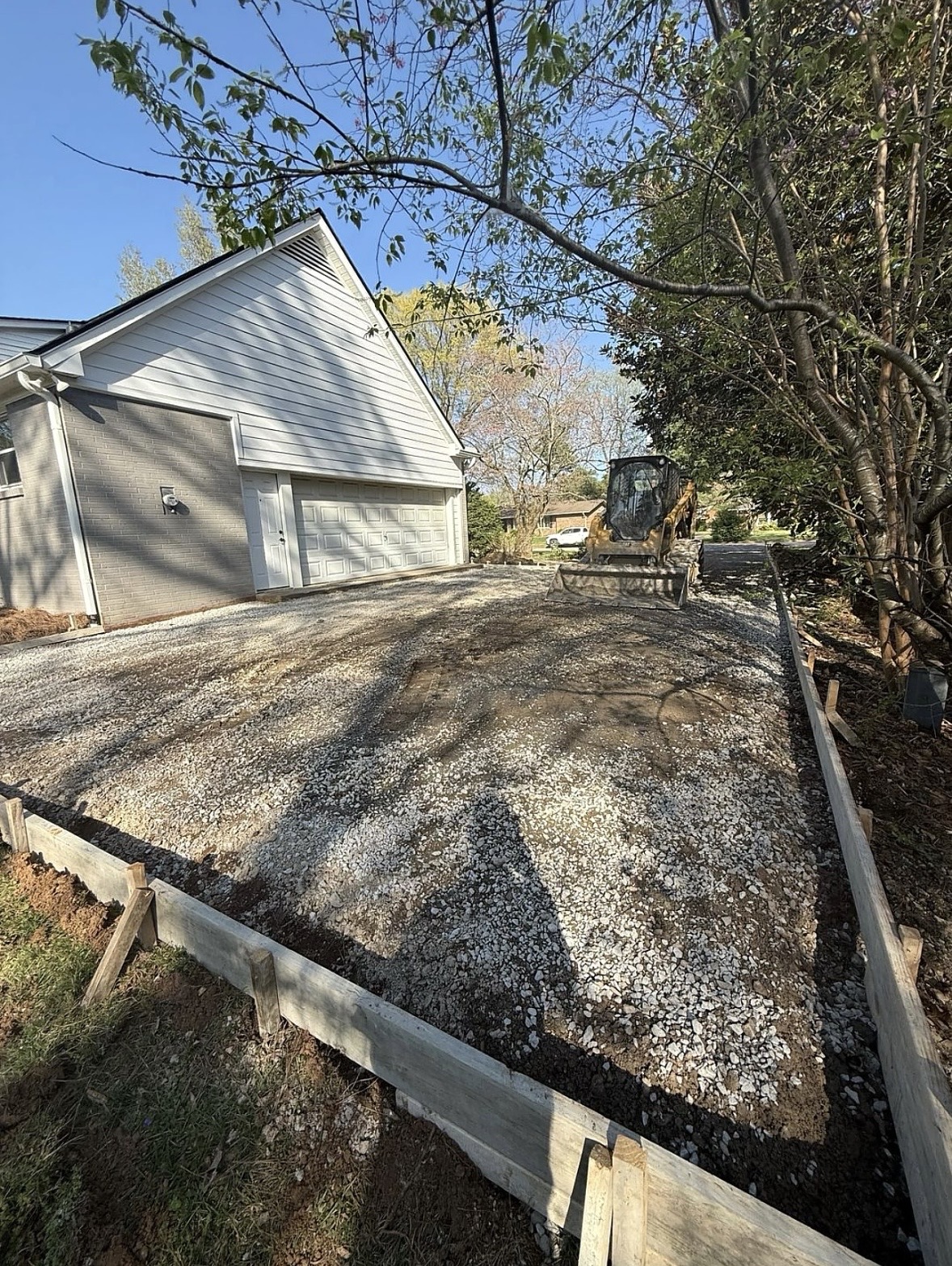 Concrete pouring service