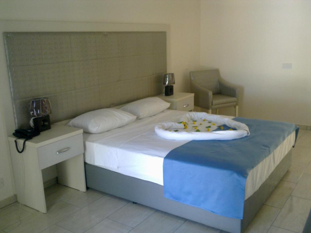 Comfort Rooms